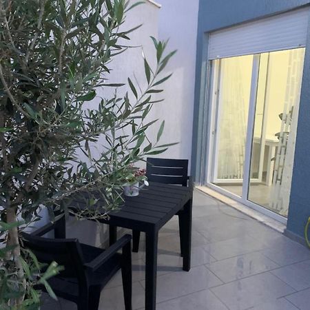 Apartament Kris In Durres Plazh Екстер'єр фото